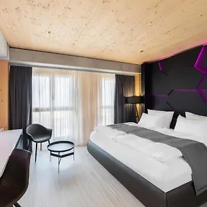 4* فندق Dormero Hoho