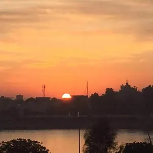 بيت شباب Nile Youth الأقصر