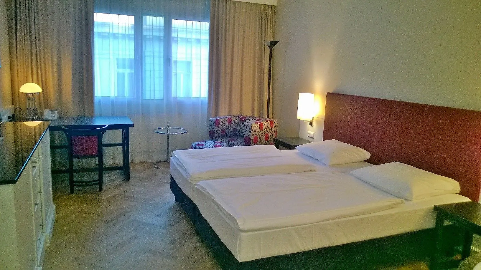 Singerstrasse 21-25 Aparthotel 350M Next To St Stephen'S Square Wiedeń